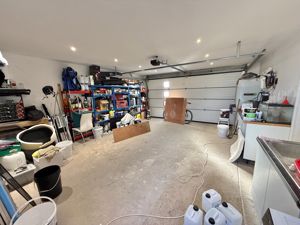 Photo 11- click for photo gallery